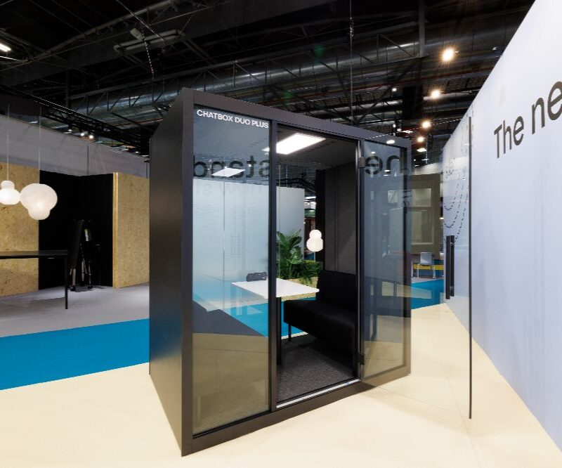 Space Meet 2 meeting pod